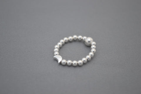 Sterling Silver small bead ring with Moon bead detail